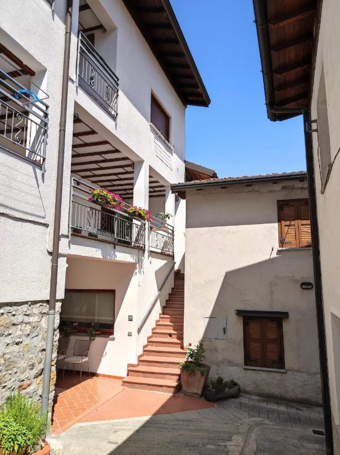 Appartamenti La Terrazza Pasturo Екстер'єр фото